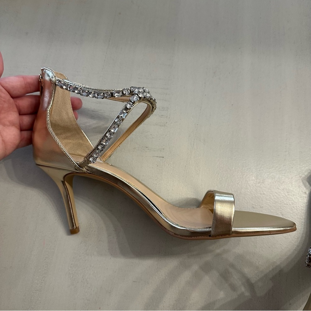 Jewel Badgley Mischka Celine Womens Gold Metal Open Toe Strappy Heels Sz 9.5 NIB - Picture 12 of 15